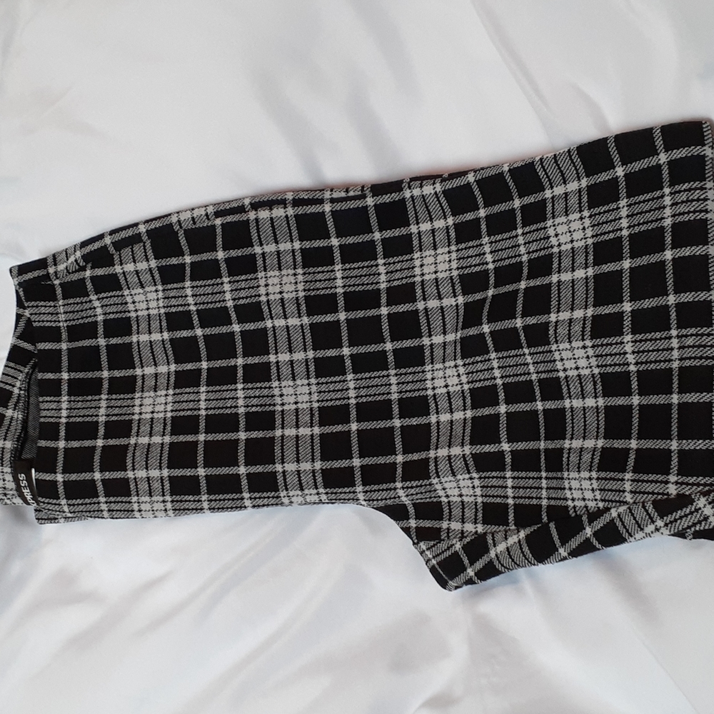 Express Pants - Picture 5 of 5